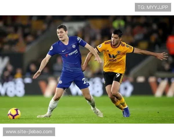 巴黎16岁右后卫大卫-博利因一线队伤病,有望进入轮换阵容 巴黎16岁右后卫大卫-博利因一线队伤病,有望进入轮换阵容